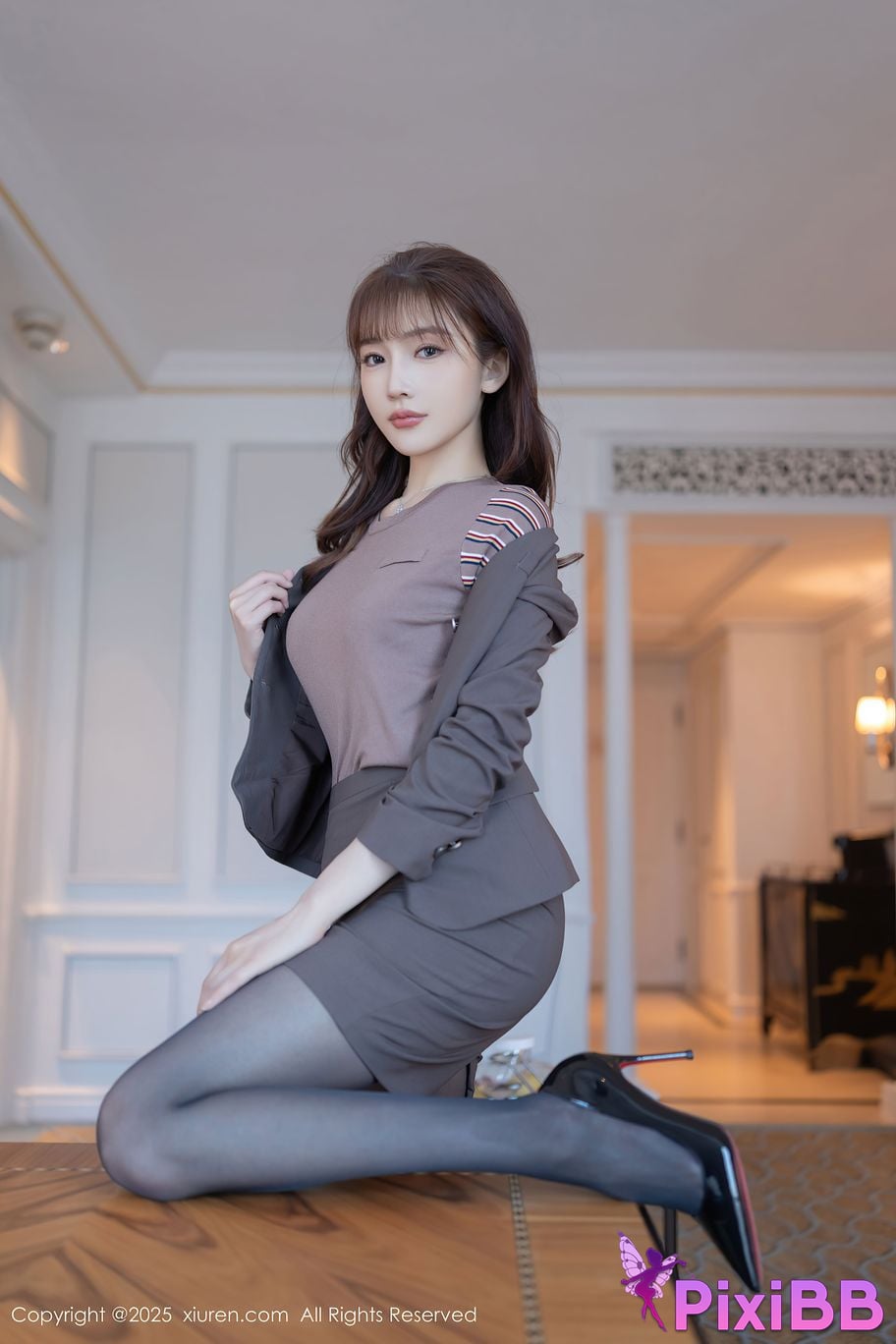 XIUREN No.10850 Lu Xuan Xuanxuan PixiBB.COM 012
