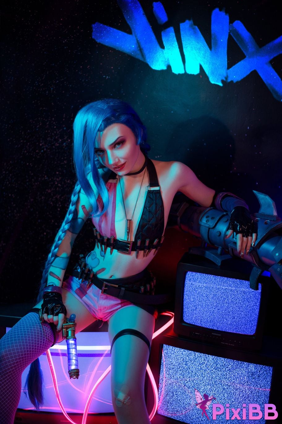 CarryKey Jinx Neon PixiBB.COM 16