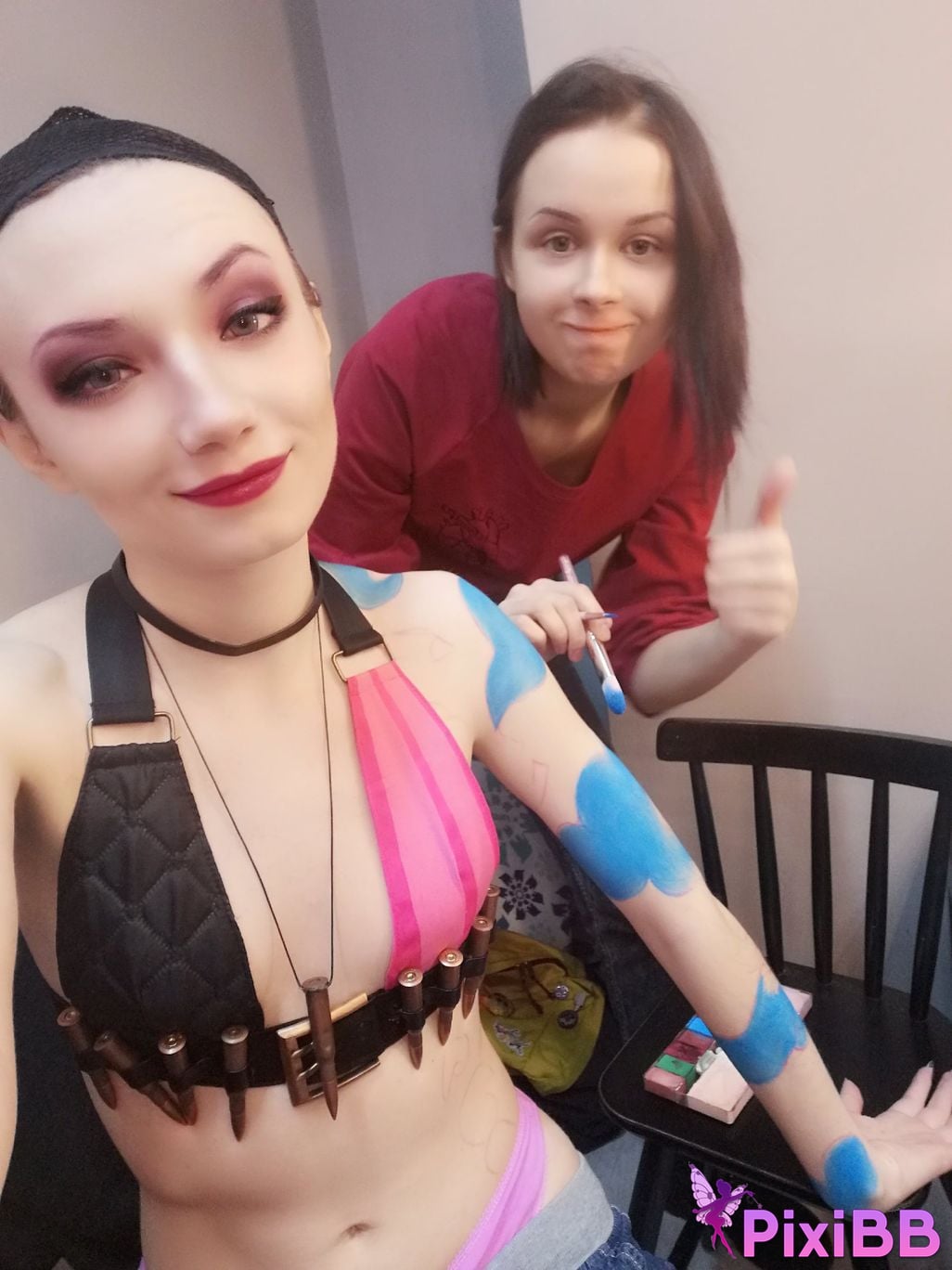 CarryKey Jinx Neon PixiBB.COM 39