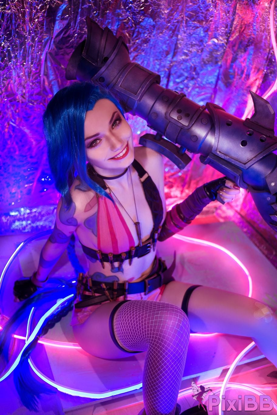 CarryKey Jinx Neon PixiBB.COM 9