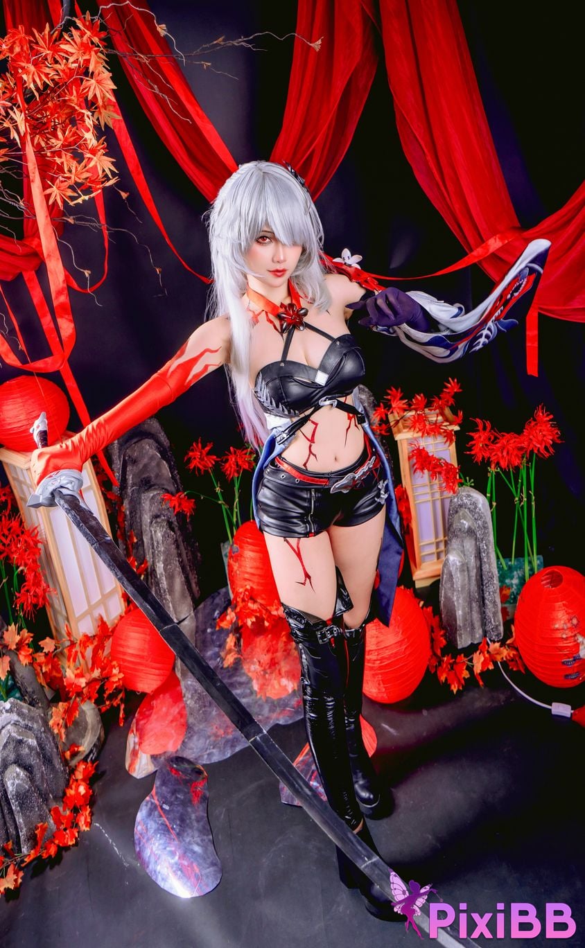 Cosplayer Pyon Acheron PixiBB.COM 054