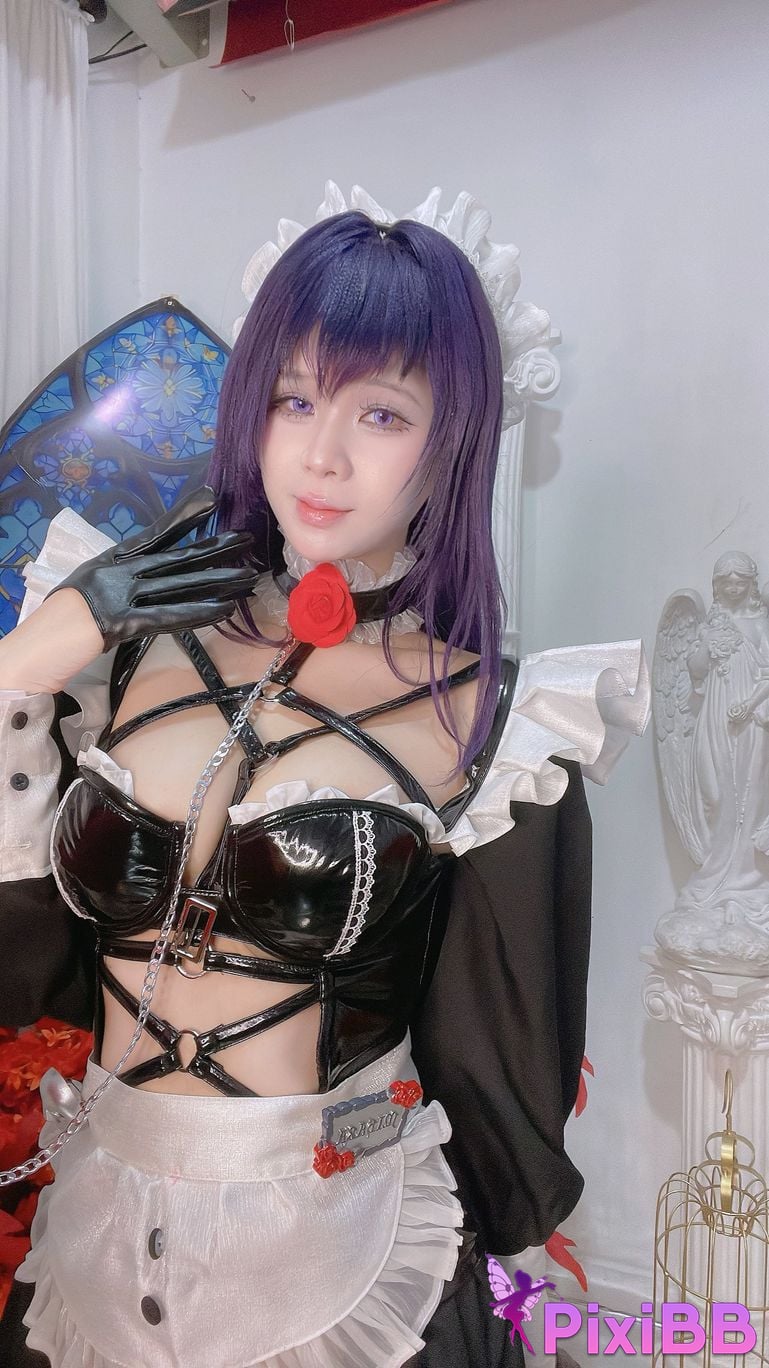 Cosplayer Pyon Mihara Memorial Cafe Nikke PixiBB.COM 038