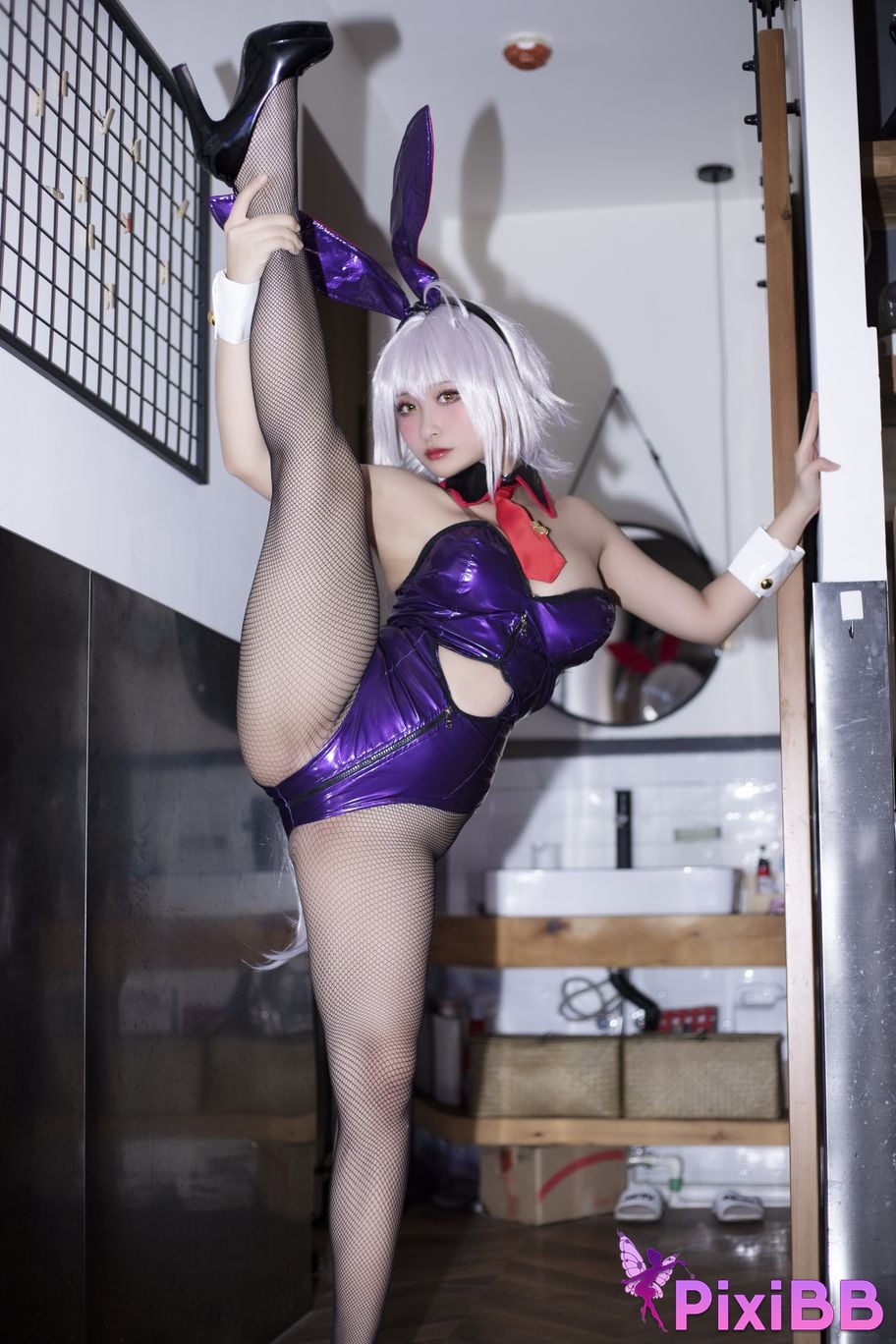 Cosplayer Luo Li LoLiSAMA FGO black rabbit PixiBB.COM 027