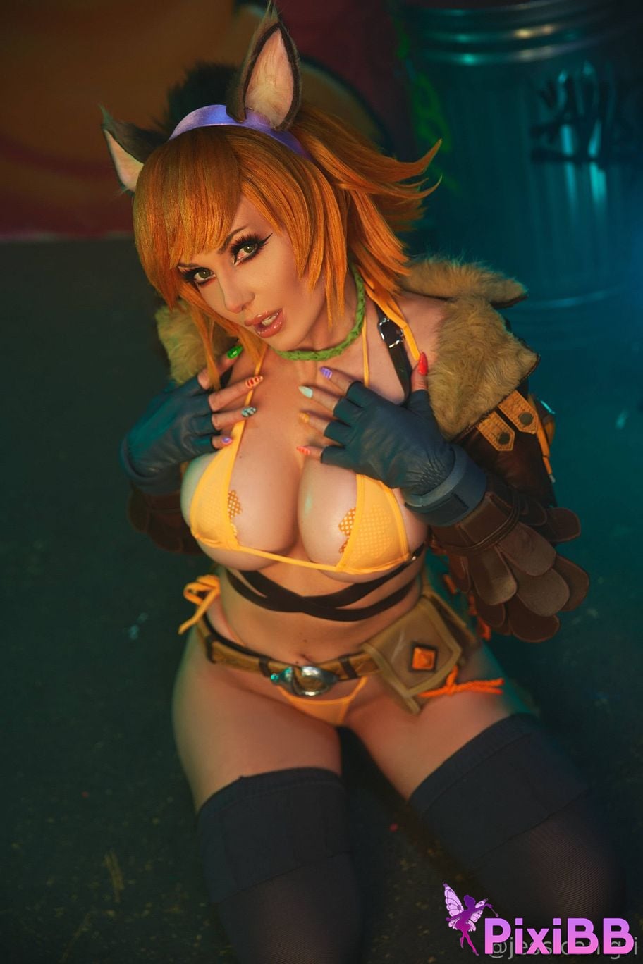 Jessica Nigri Squirrel Girl PixiBB.COM 18