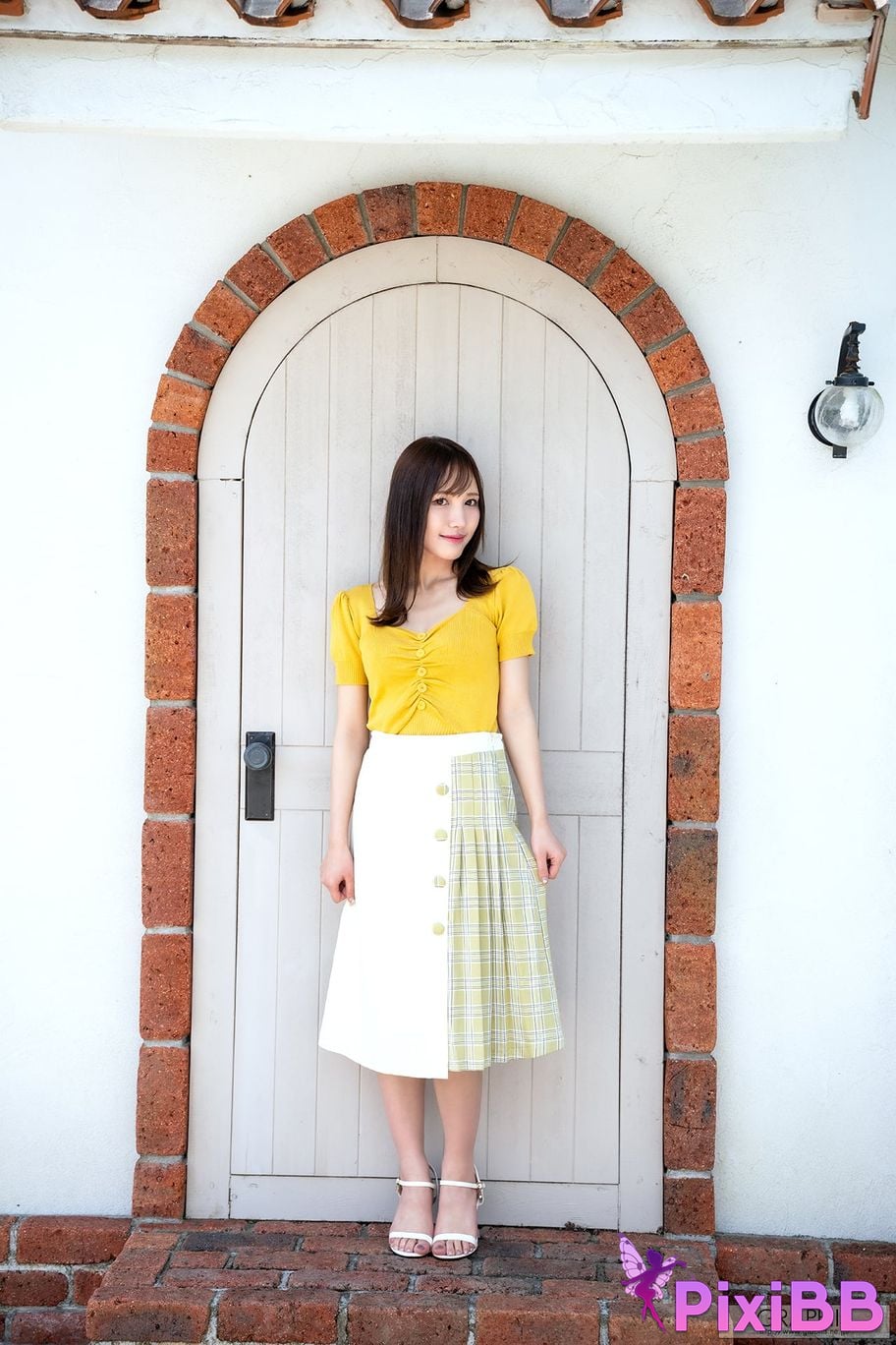 Japanese Idol Momo Misono Graphis Gals Charmant Vol.1 2 PixiBB.COM 001