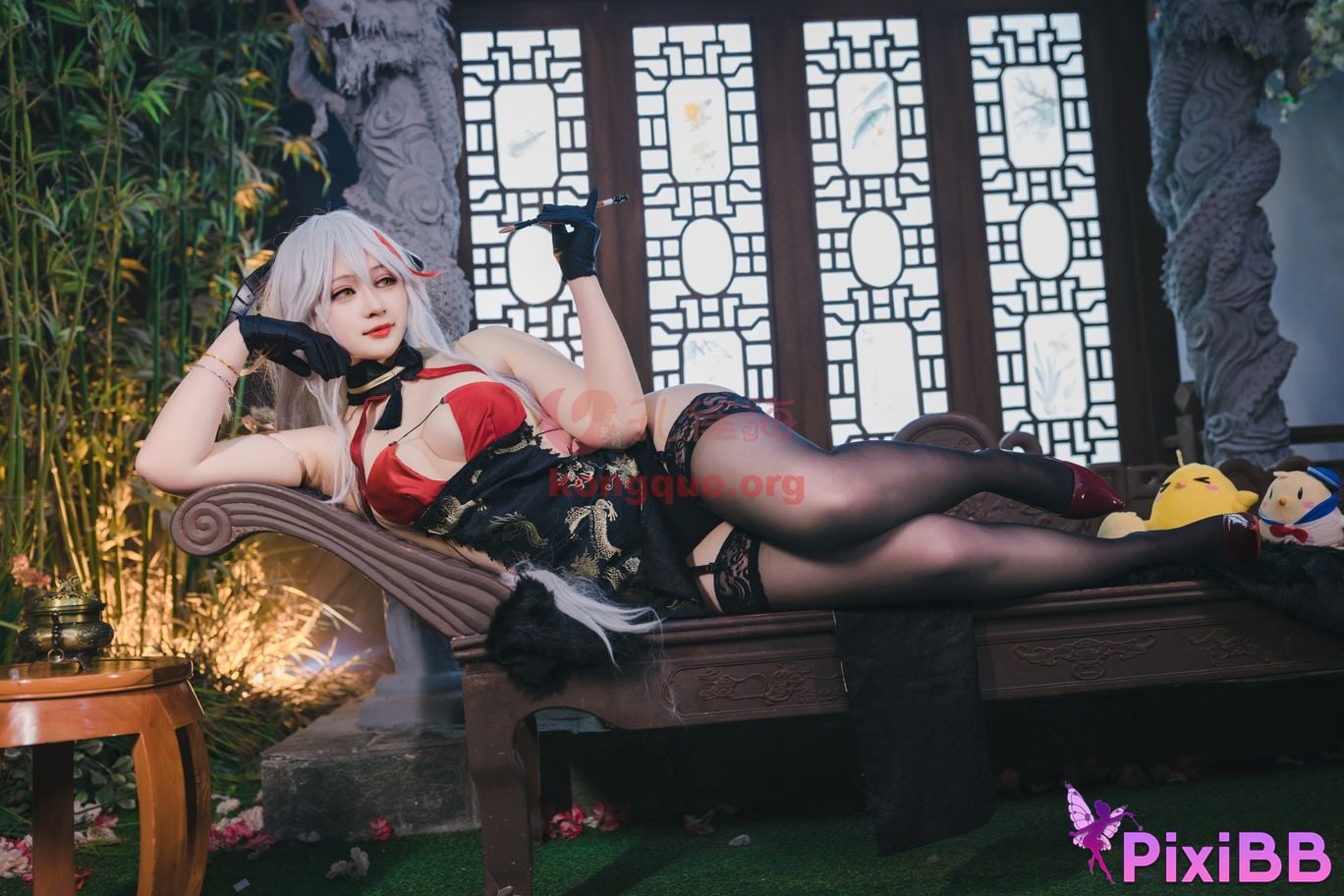 Cosplayer Zyra autumn azur lane Egil PixiBB.COM 025