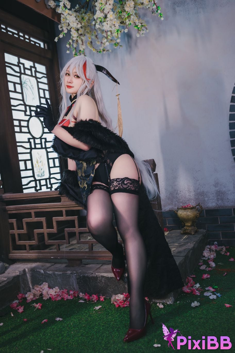 Cosplayer Zyra autumn azur lane Egil PixiBB.COM 046