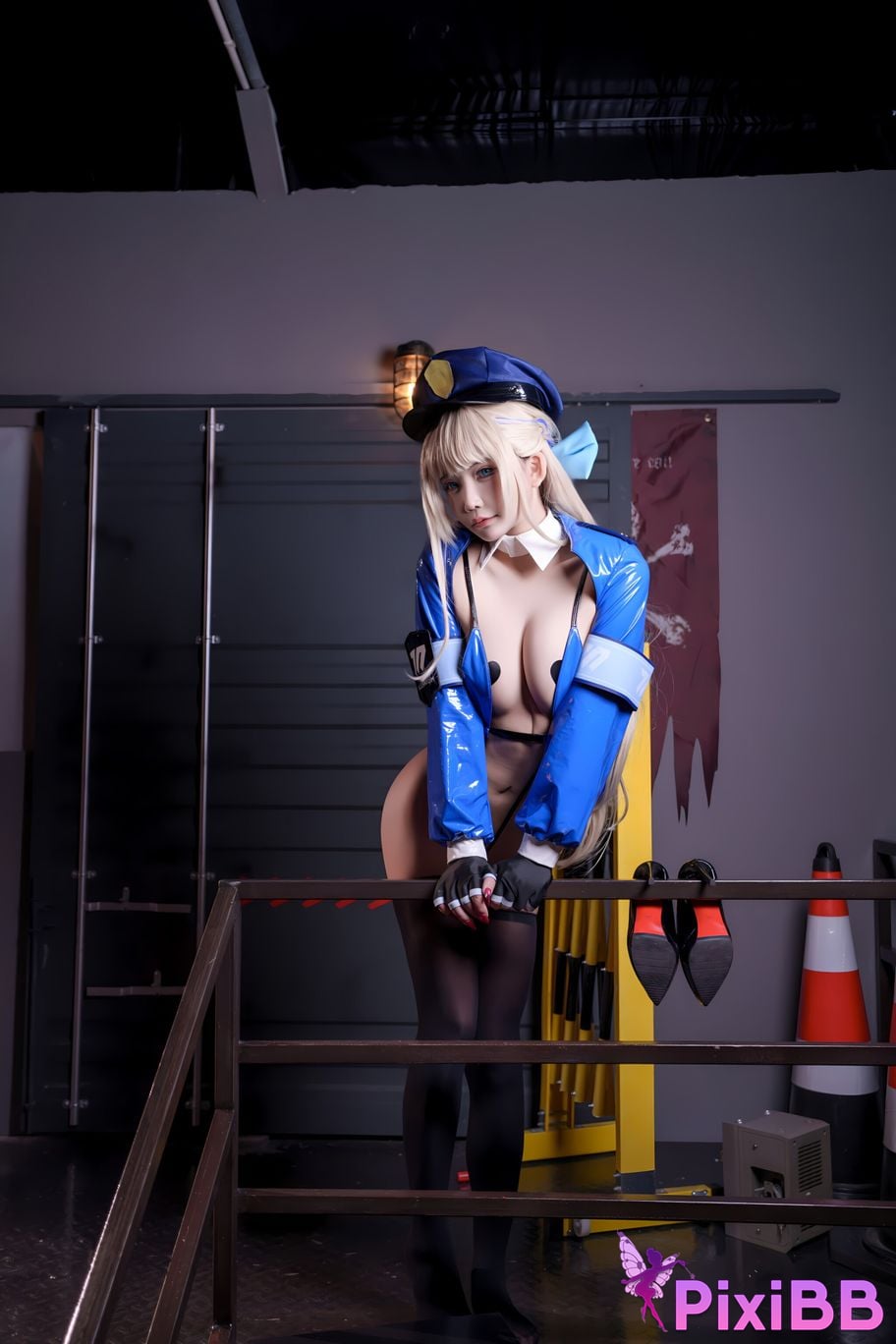 Cosplay takes Mo Zi aa Flying Bird Horse PixiBB.COM 006