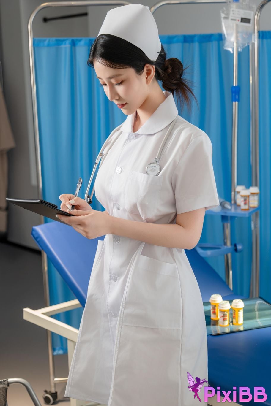 Cosplayer every year Nnian Head nurses secret PixiBB.COM 002