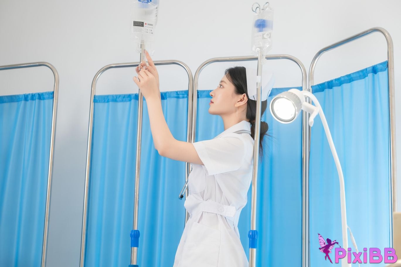 Cosplayer every year Nnian Head nurses secret PixiBB.COM 011