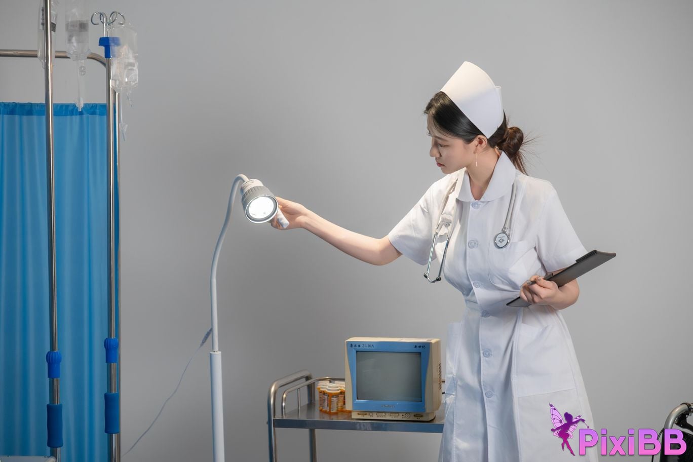 Cosplayer every year Nnian Head nurses secret PixiBB.COM 023