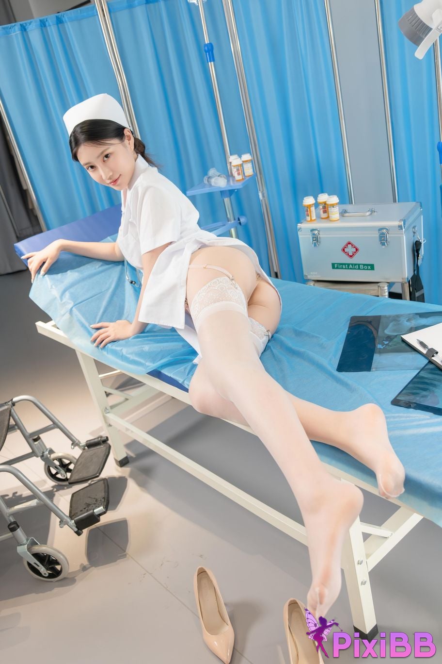 Cosplayer every year Nnian Head nurses secret PixiBB.COM 032