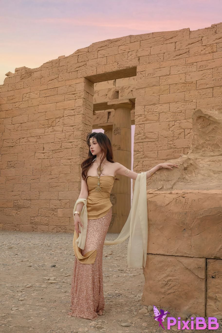 Cosplay Nnian Sacred Ruins PixiBB.COM 007