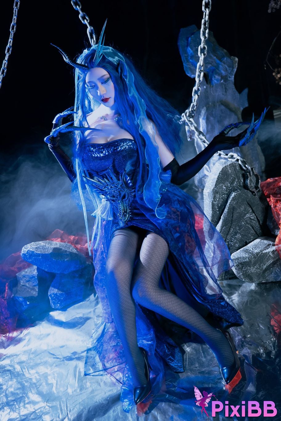 Coser Nnian PixiBB.COM 009