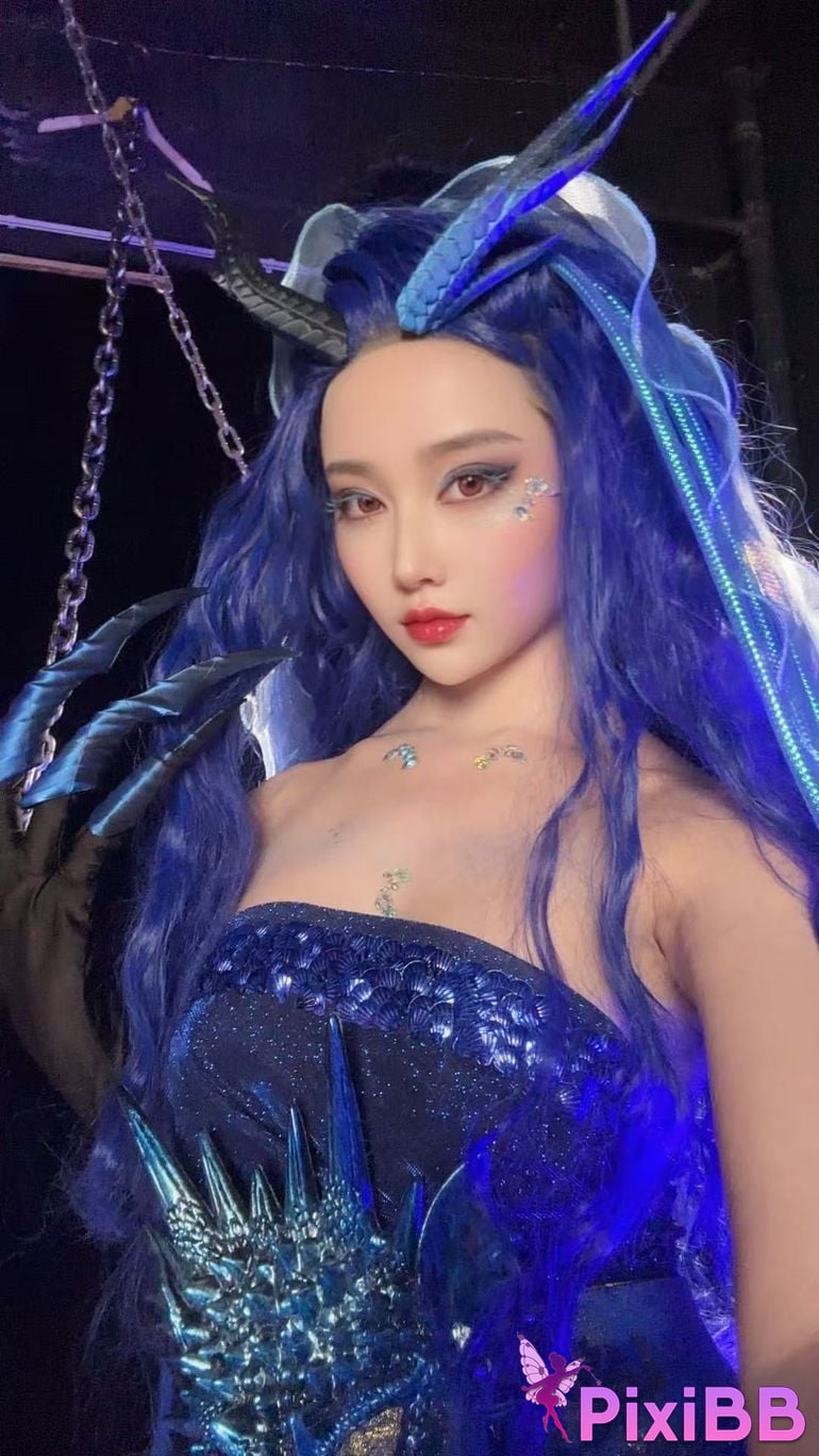 Coser Nnian PixiBB.COM 085