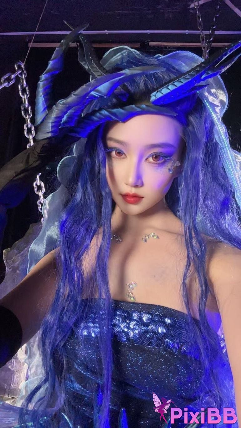 Coser Nnian PixiBB.COM 088