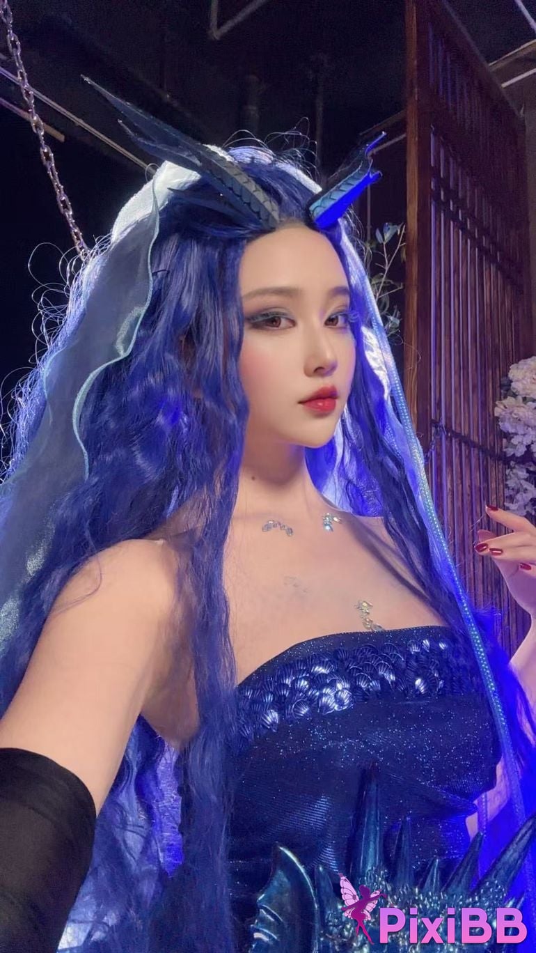 Coser Nnian PixiBB.COM 089