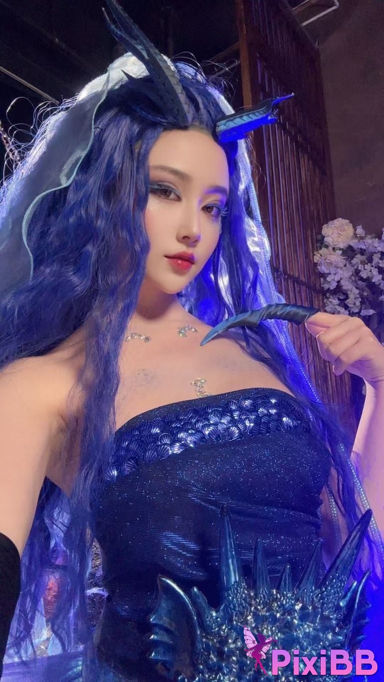Coser Nnian PixiBB.COM 090