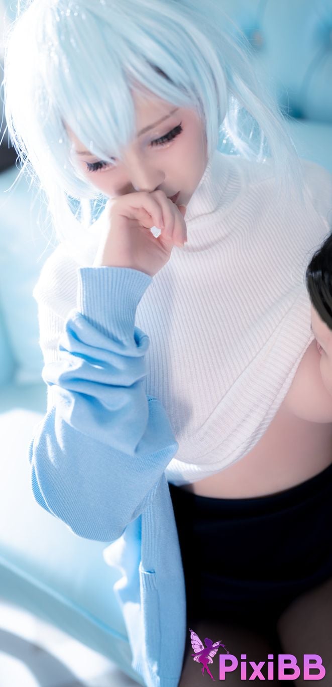 Cosplayer Pear Uesugi snow girl PixiBB.COM 003