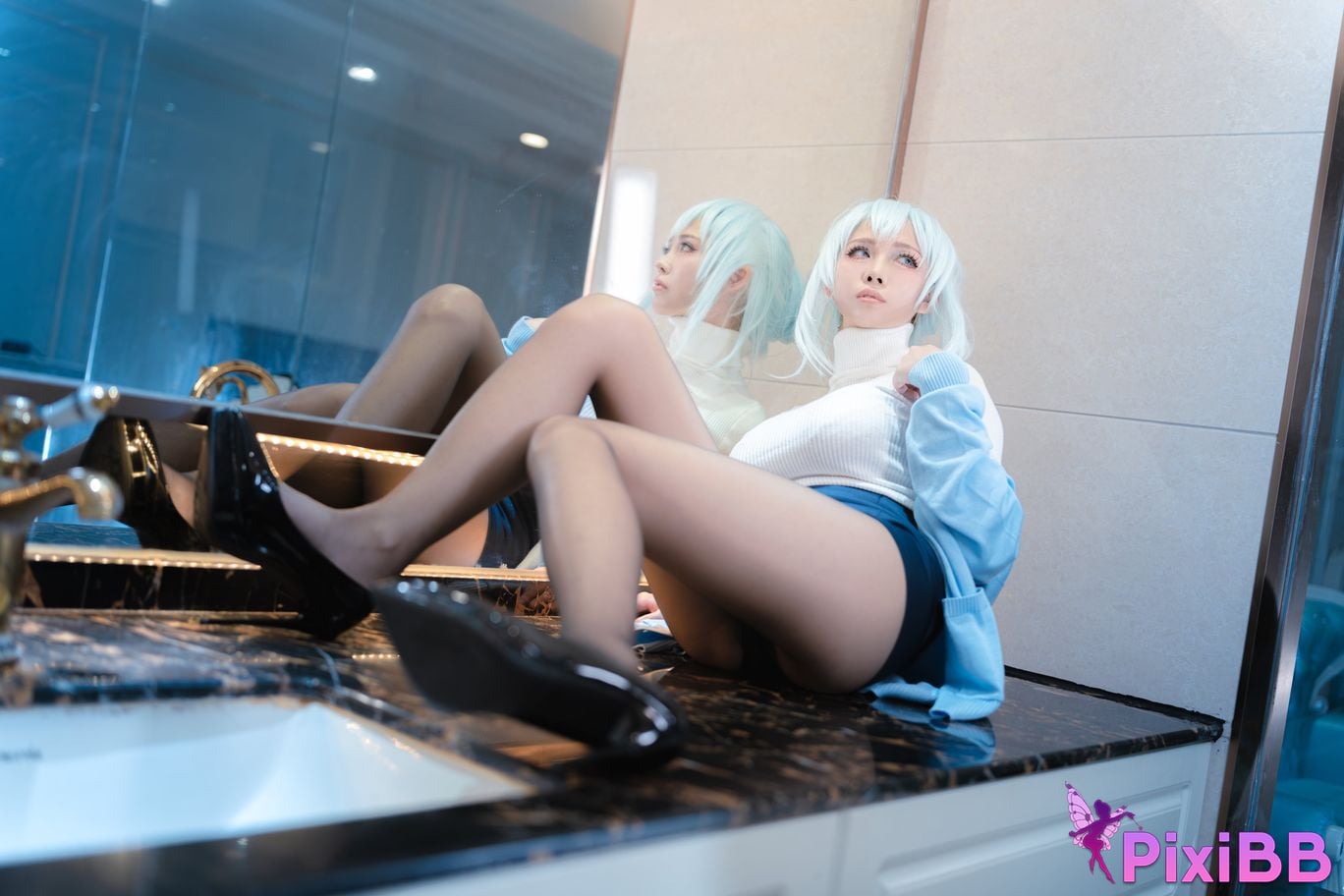 Cosplayer Pear Uesugi snow girl PixiBB.COM 017