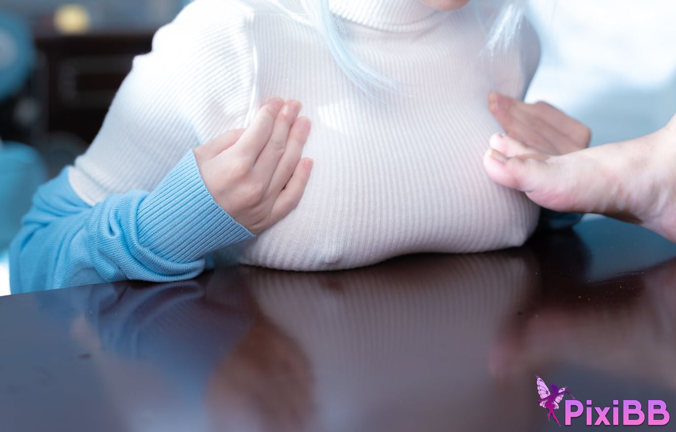 Cosplayer Pear Uesugi snow girl PixiBB.COM 021