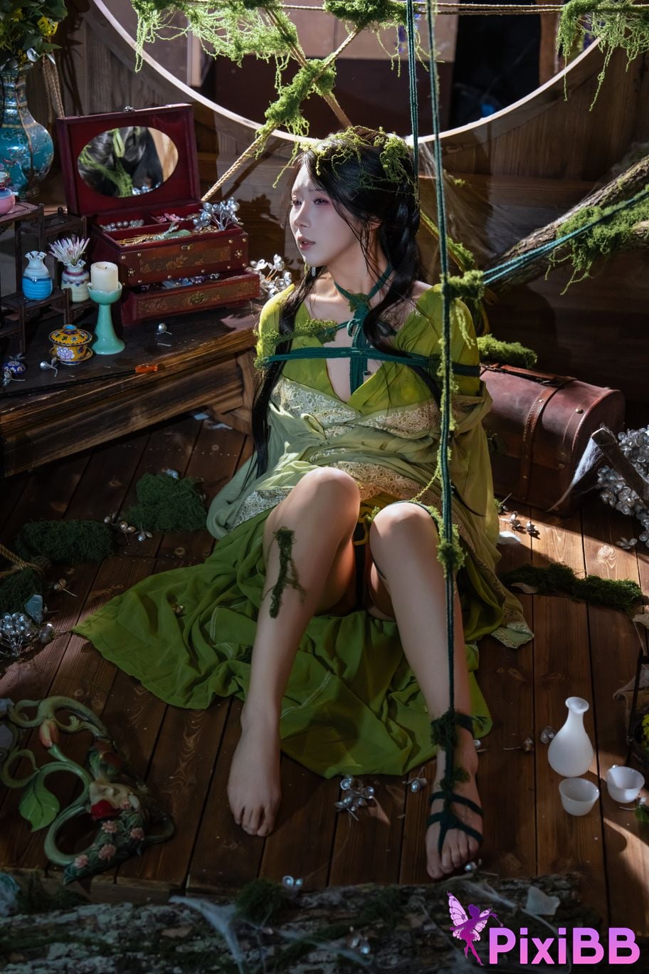 Cosplayer Yunxixi Yunx1x1 Milk peach moss bound PixiBB.COM 010