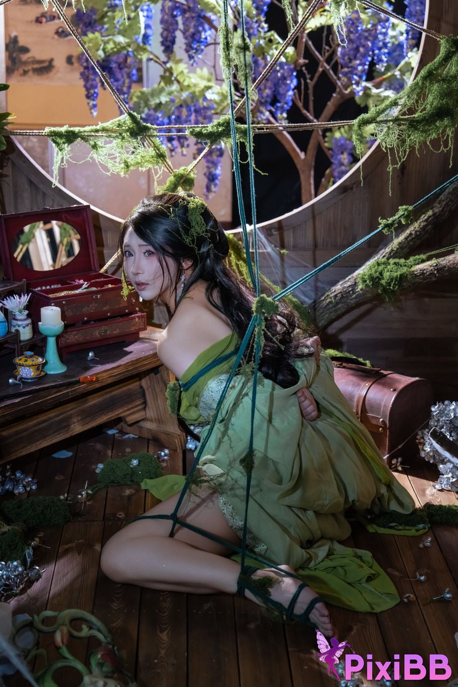 Cosplayer Yunxixi Yunx1x1 Milk peach moss bound PixiBB.COM 024