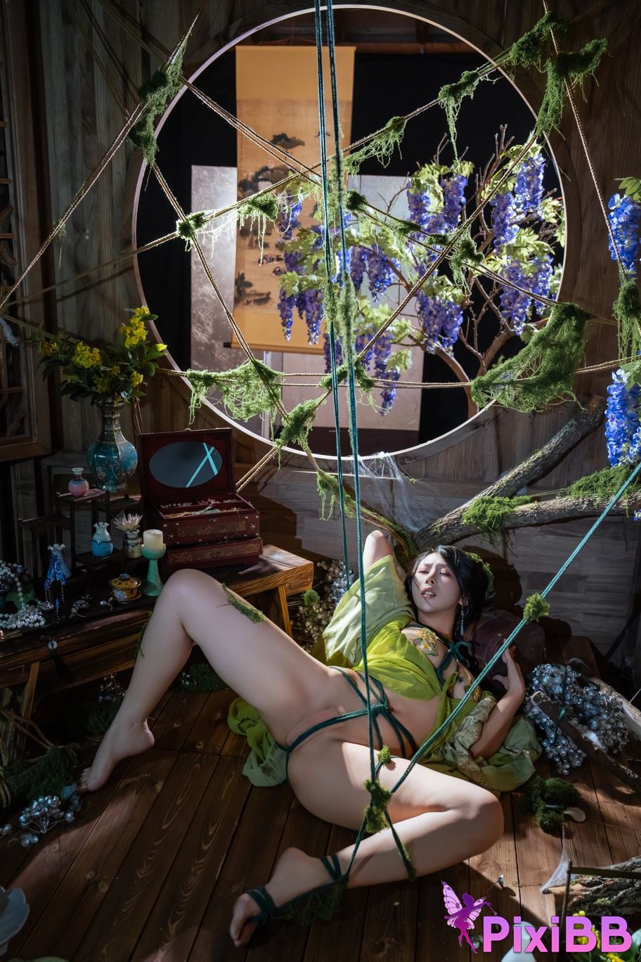 Cosplayer Yunxixi Yunx1x1 Milk peach moss bound PixiBB.COM 060