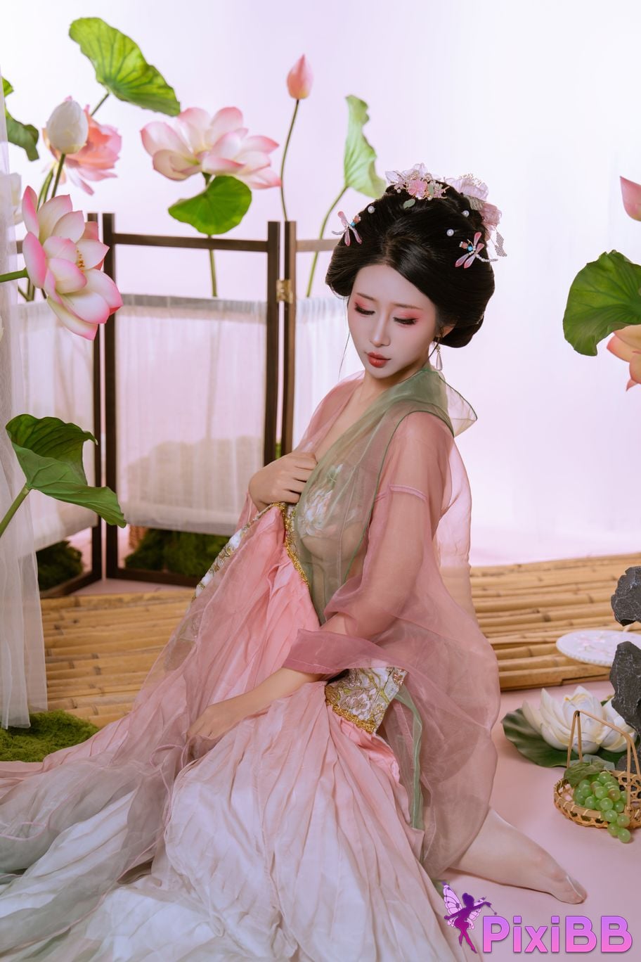 Cosplay Yunxixi Yunx1x1 Milk Peach Cailian PixiBB.COM 016