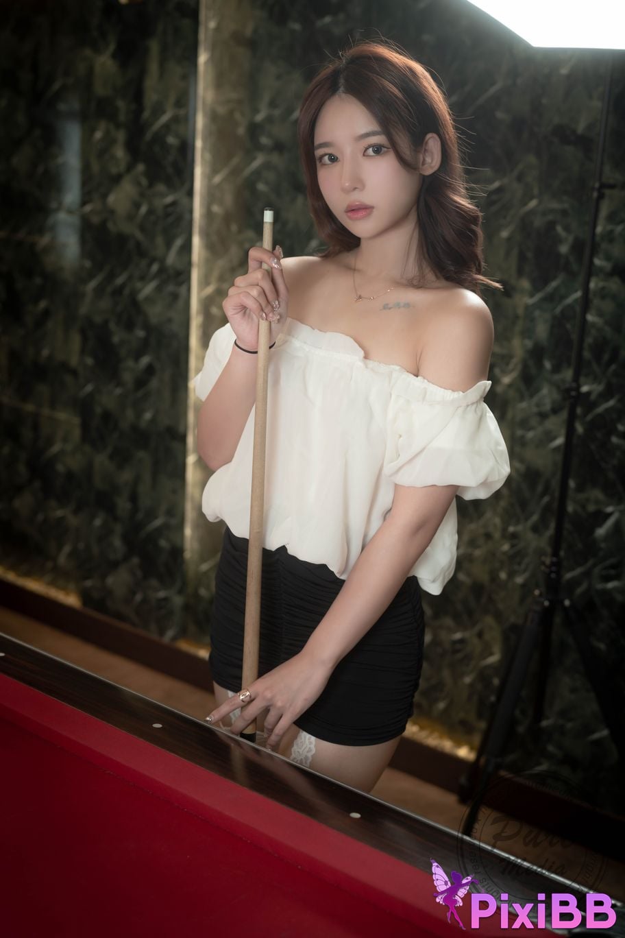 Pure Media Vol.305 Yeha Your Majesty PixiBB.COM 002