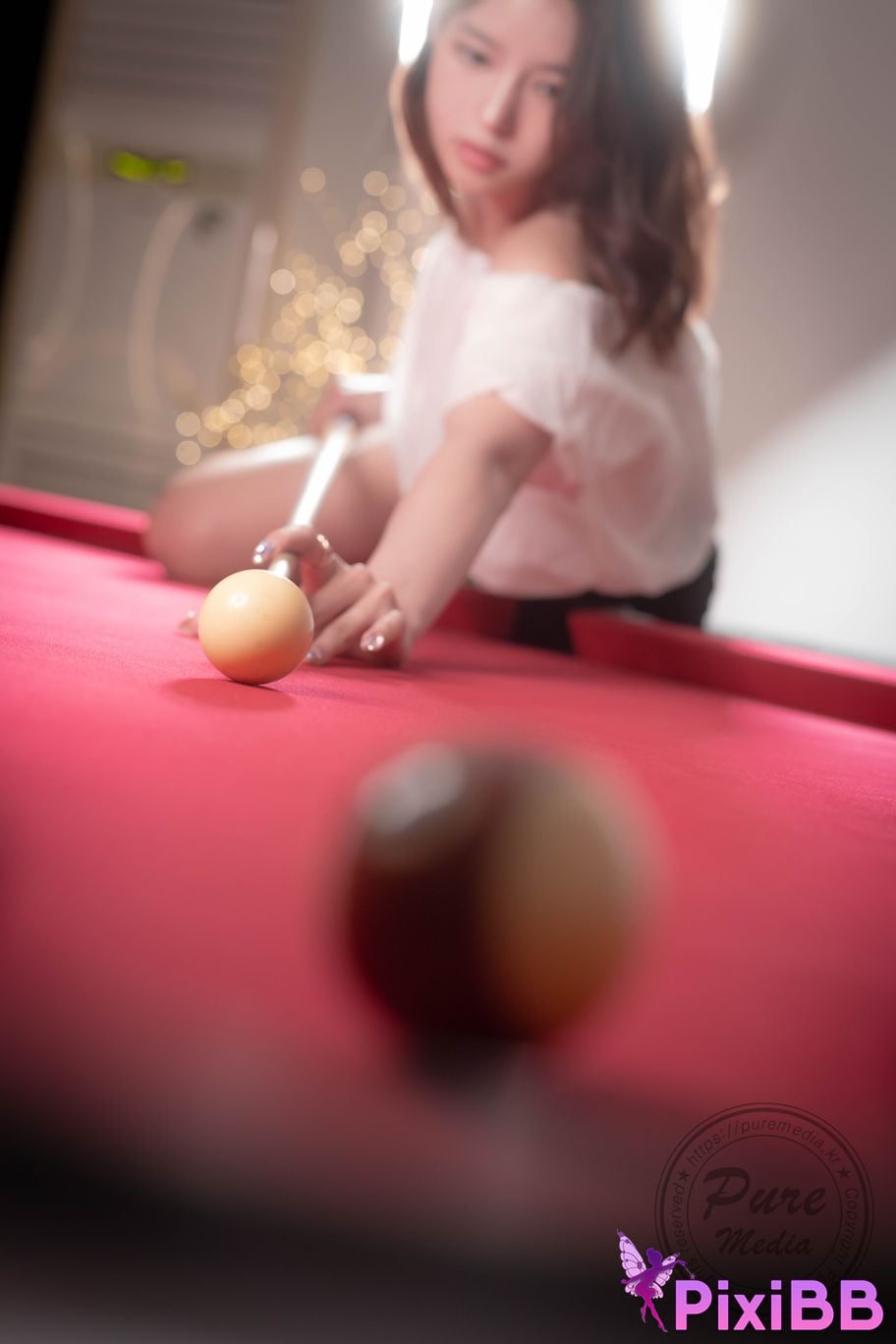 Pure Media Vol.305 Yeha Your Majesty PixiBB.COM 020