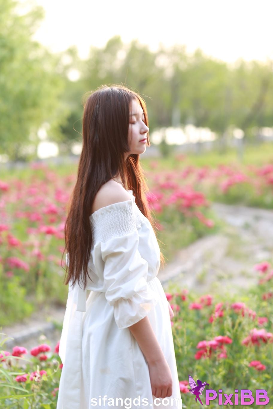 Private Photoshoot Little cute The girl in the next class White tender and pure school beauty Full scale private shooting PixiBB.COM 003