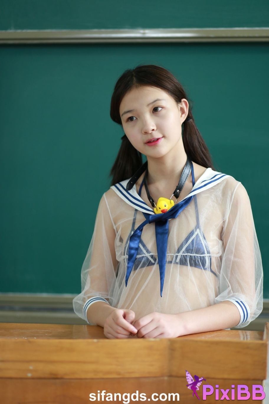 Private Photoshoot Little cute The girl in the next class White tender and pure school beauty Full scale private shooting PixiBB.COM 136