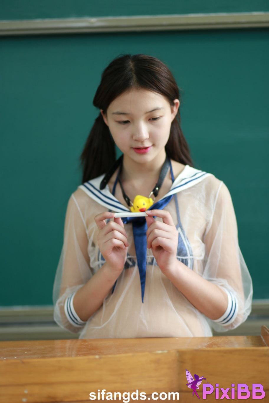 Private Photoshoot Little cute The girl in the next class White tender and pure school beauty Full scale private shooting PixiBB.COM 138