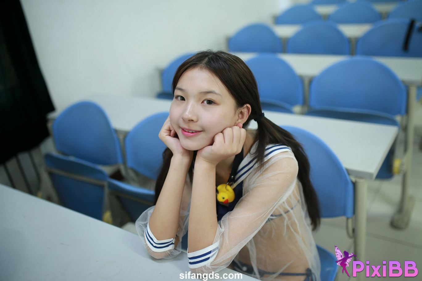 Private Photoshoot Little cute The girl in the next class White tender and pure school beauty Full scale private shooting PixiBB.COM 155