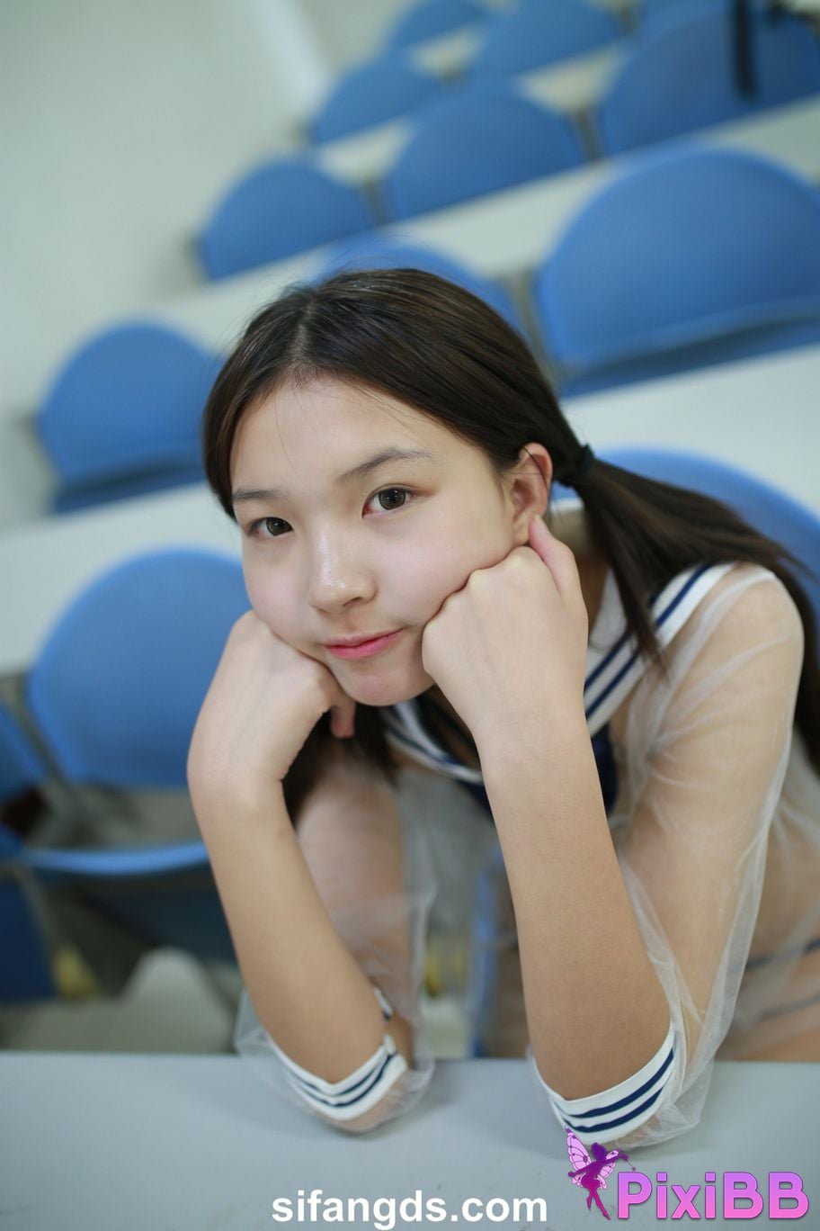 Private Photoshoot Little cute The girl in the next class White tender and pure school beauty Full scale private shooting PixiBB.COM 156