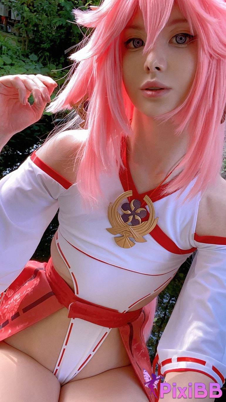 Vinnegal Yae Miko PixiBB.COM 31