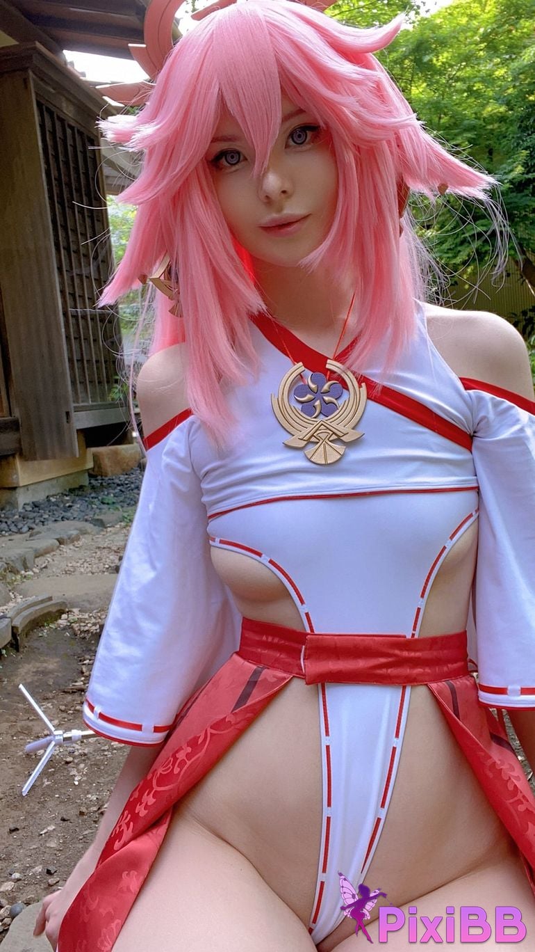 Vinnegal Yae Miko PixiBB.COM 33