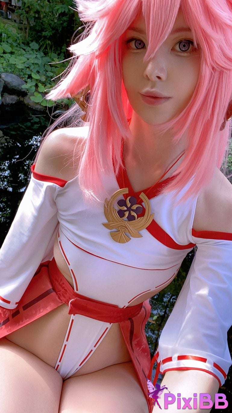 Vinnegal Yae Miko PixiBB.COM 37