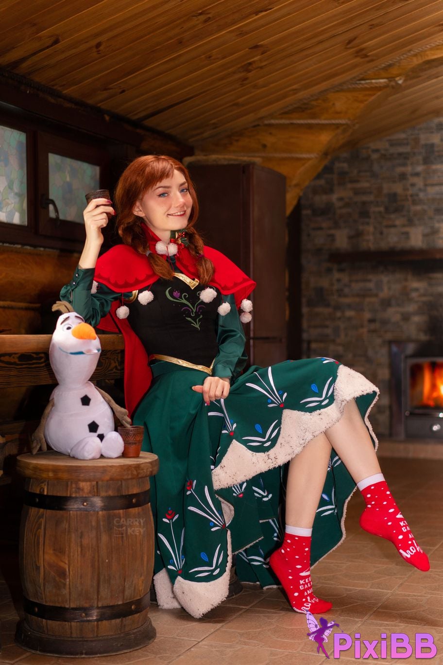 CarryKey Princess Anna Winter PixiBB.COM 12