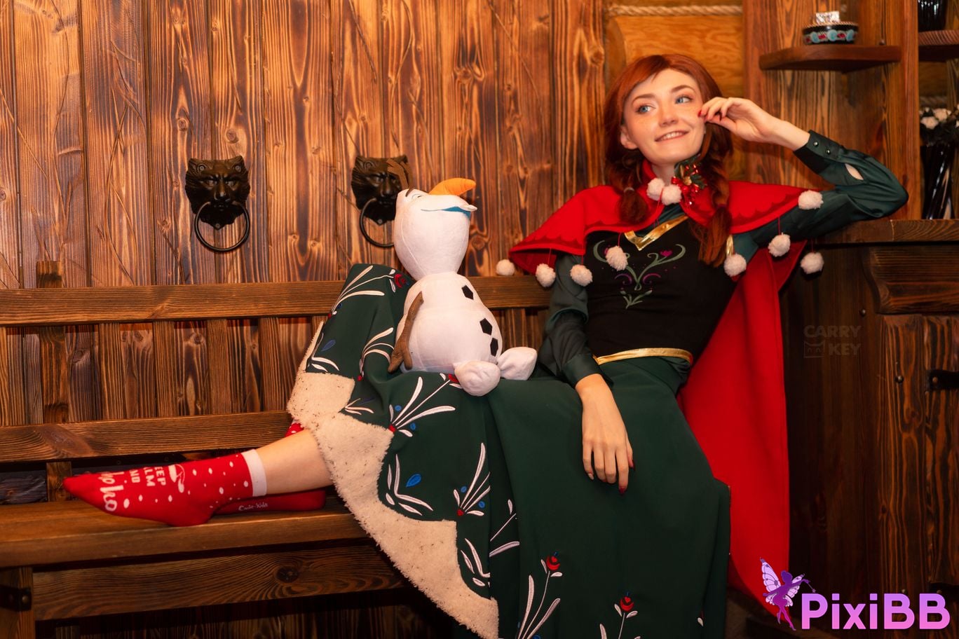 CarryKey Princess Anna Winter PixiBB.COM 7