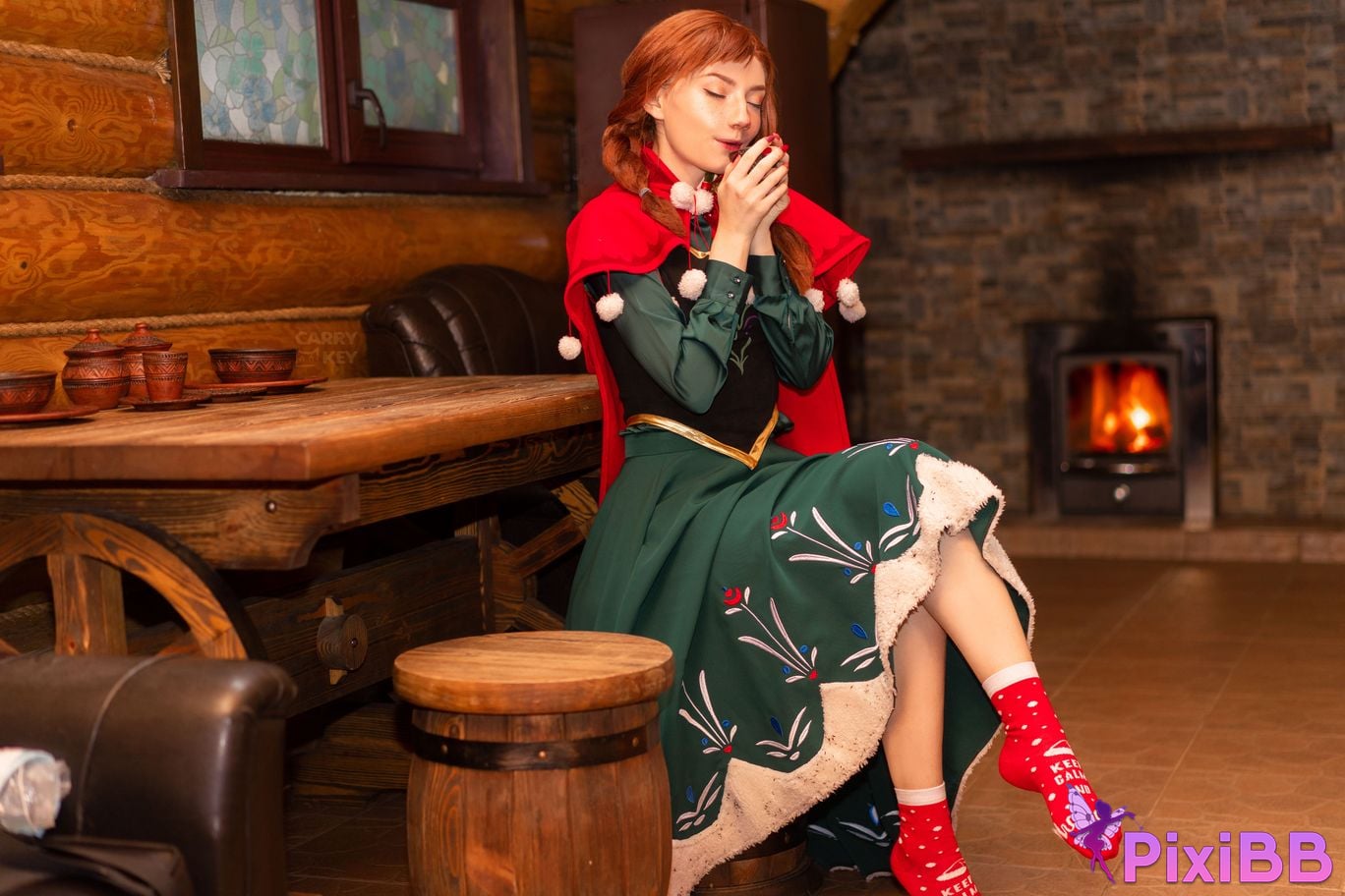 CarryKey Princess Anna Winter PixiBB.COM 9