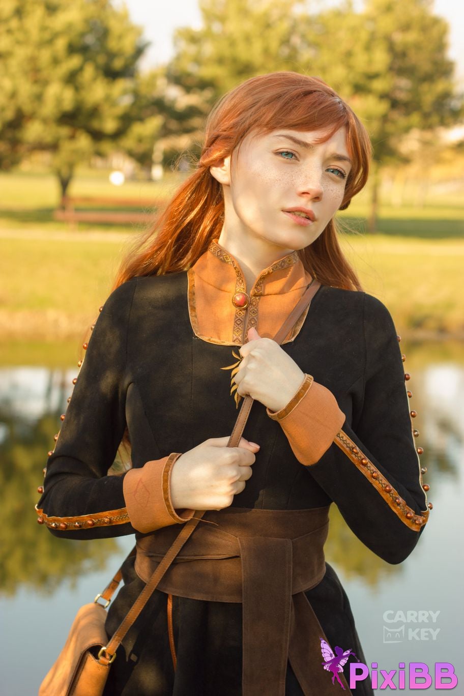 CarryKey Princess Anna Autumn PixiBB.COM 55