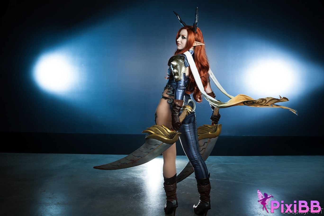 Lady Melamori Castanic PixiBB.COM 11