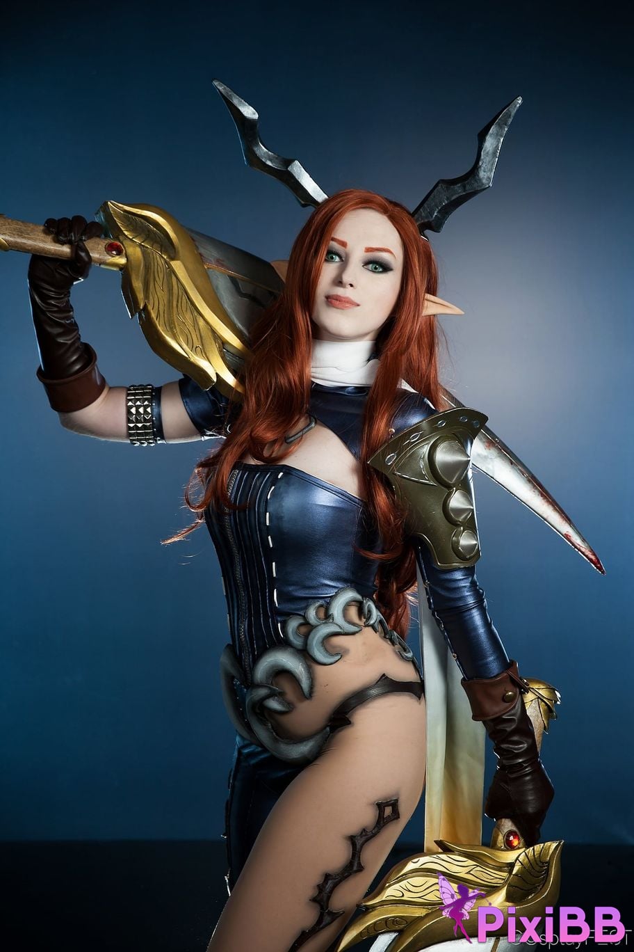 Lady Melamori Castanic PixiBB.COM 12