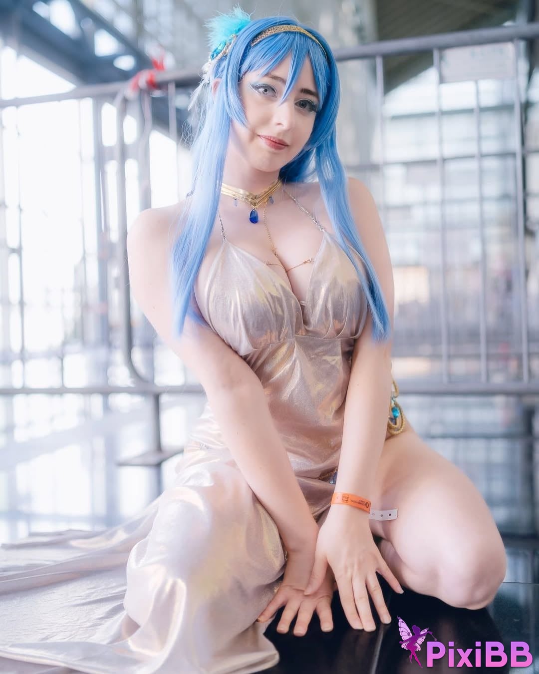 Mikomi Hokina Helm PixiBB.COM 8