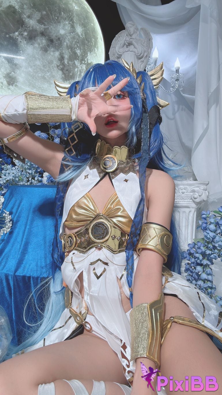 Cosplayer PoppaChan Iuno Wuthering Waves PixiBB.COM 054