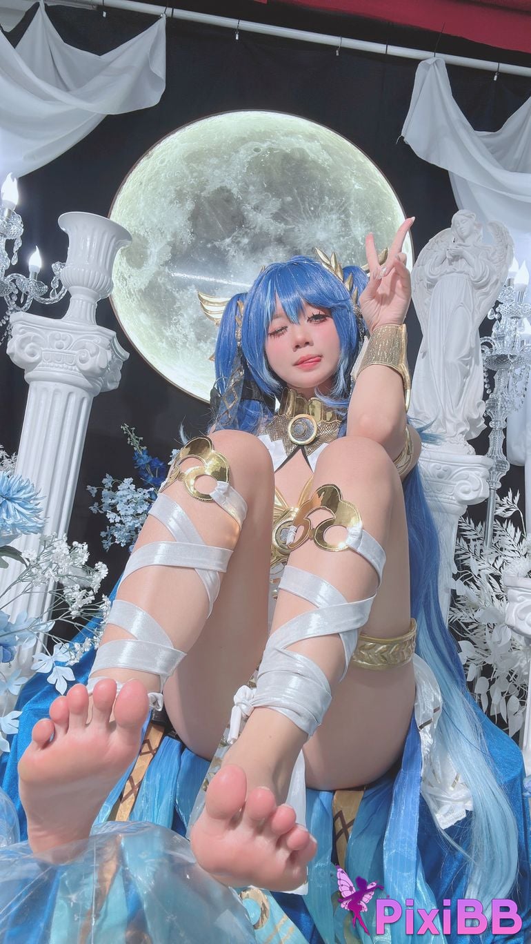 Cosplayer PoppaChan Iuno Wuthering Waves PixiBB.COM 070