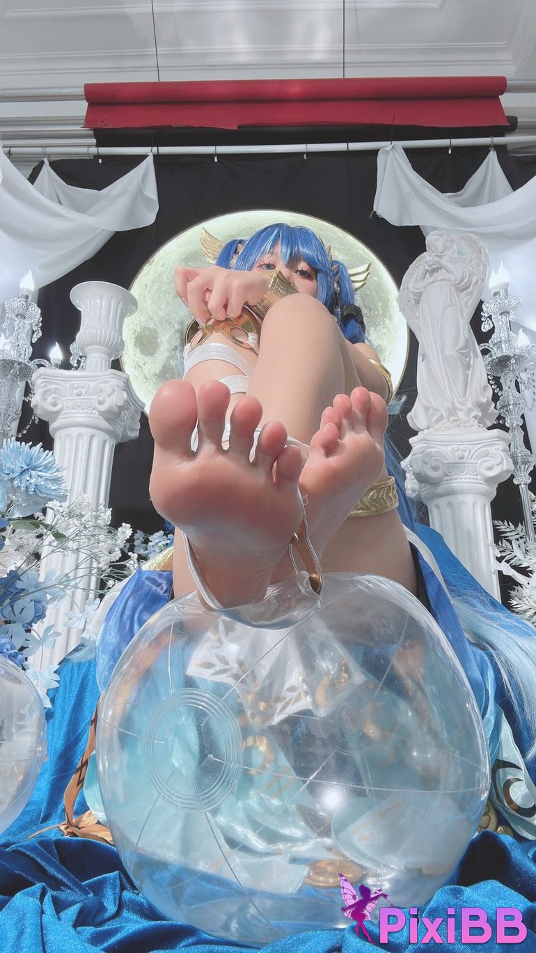Cosplayer PoppaChan Iuno Wuthering Waves PixiBB.COM 074