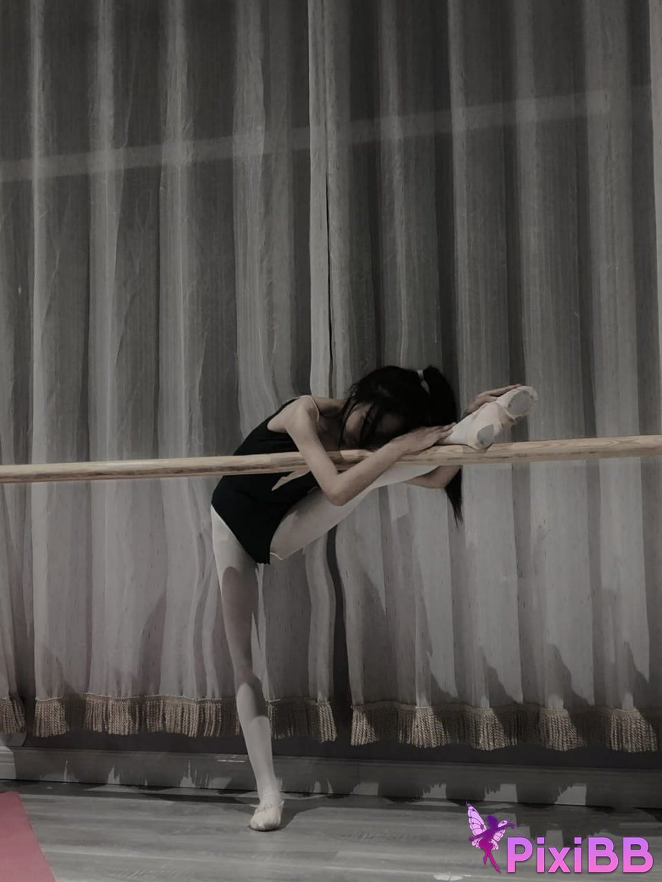 Go on stage as a rotten girl goddess level Sex addiction dance major female college X Welfare PixiBB.COM 028